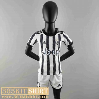 Football Shirt Juventus Home Kids 2022 2023